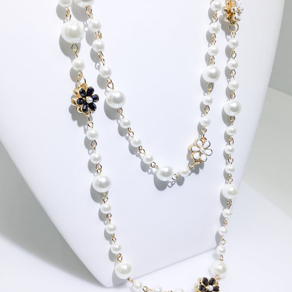 Quanta's Designer No. 2 Necklace - EarringEverything.com Fashion Jewelry For Trendsetters - FREE SHIPPING - #necklace #earrings #jewelry #jewellery #goldjewelry #silverjewelry #accessories #fashionista #fashionjewelry #instagood #bracelet #Ring #jewelrydesigner #bridesmaidsgifts #jewelryforsale #jewelrystore #jewelryporn #jewelryshop #jewelrylover #jewelrylovers #jewelrysale #jewelrygifts #jewelrybox #jewelrydesign #jewelryjunkie #pearls #swarovski #ontrend #uniquejewelry #EarringEverything