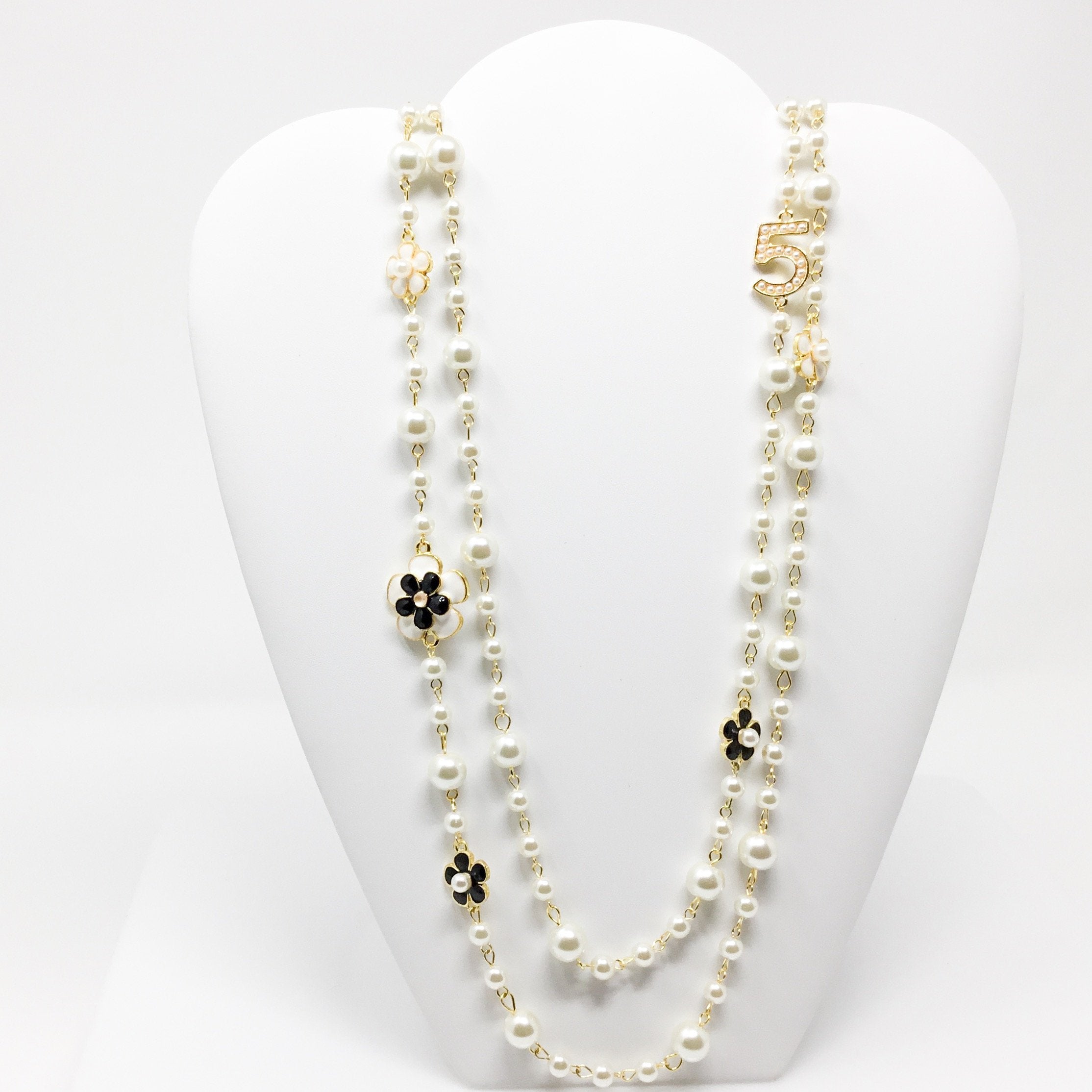 Quanta's Designer No. 2 Necklace - EarringEverything.com Fashion Jewelry For Trendsetters - FREE SHIPPING - #necklace #earrings #jewelry #jewellery #goldjewelry #silverjewelry #accessories #fashionista #fashionjewelry #instagood #bracelet #Ring #jewelrydesigner #bridesmaidsgifts #jewelryforsale #jewelrystore #jewelryporn #jewelryshop #jewelrylover #jewelrylovers #jewelrysale #jewelrygifts #jewelrybox #jewelrydesign #jewelryjunkie #pearls #swarovski #ontrend #uniquejewelry #EarringEverything