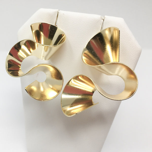 Origami Earrings - EarringEverything.com Fashion Jewelry For Trendsetters - FREE SHIPPING - #necklace #earrings #jewelry #jewellery #goldjewelry #silverjewelry #accessories #fashionista #fashionjewelry #instagood #bracelet #Ring #jewelrydesigner #bridesmaidsgifts #jewelryforsale #jewelrystore #jewelryporn #jewelryshop #jewelrylover #jewelrylovers #jewelrysale #jewelrygifts #jewelrybox #jewelrydesign #jewelryjunkie #pearls #swarovski #ontrend #uniquejewelry #EarringEverything