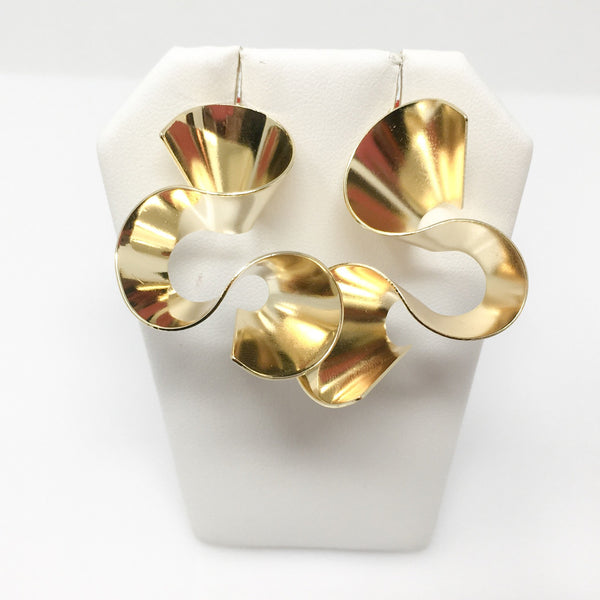 Origami Earrings - EarringEverything.com Fashion Jewelry For Trendsetters - FREE SHIPPING - #necklace #earrings #jewelry #jewellery #goldjewelry #silverjewelry #accessories #fashionista #fashionjewelry #instagood #bracelet #Ring #jewelrydesigner #bridesmaidsgifts #jewelryforsale #jewelrystore #jewelryporn #jewelryshop #jewelrylover #jewelrylovers #jewelrysale #jewelrygifts #jewelrybox #jewelrydesign #jewelryjunkie #pearls #swarovski #ontrend #uniquejewelry #EarringEverything