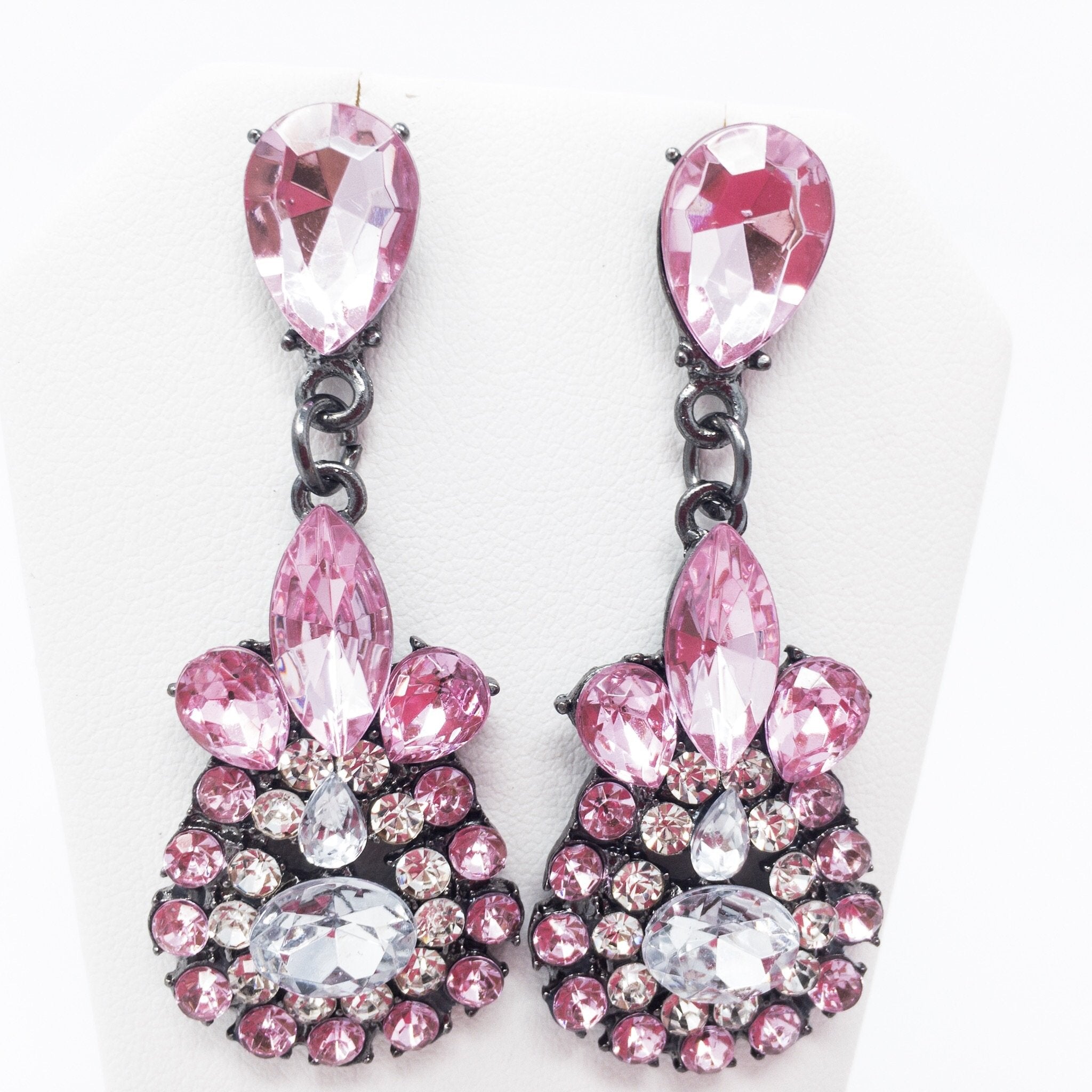 Reba Earrings - EarringEverything.com Fashion Jewelry For Trendsetters - FREE SHIPPING - #necklace #earrings #jewelry #jewellery #goldjewelry #silverjewelry #accessories #fashionista #fashionjewelry #instagood #bracelet #Ring #jewelrydesigner #bridesmaidsgifts #jewelryforsale #jewelrystore #jewelryporn #jewelryshop #jewelrylover #jewelrylovers #jewelrysale #jewelrygifts #jewelrybox #jewelrydesign #jewelryjunkie #pearls #swarovski #ontrend #uniquejewelry #EarringEverything