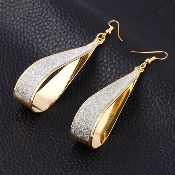 Tara's Earrings - EarringEverything.com Fashion Jewelry For Trendsetters - FREE SHIPPING - #necklace #earrings #jewelry #jewellery #goldjewelry #silverjewelry #accessories #fashionista #fashionjewelry #instagood #bracelet #Ring #jewelrydesigner #bridesmaidsgifts #jewelryforsale #jewelrystore #jewelryporn #jewelryshop #jewelrylover #jewelrylovers #jewelrysale #jewelrygifts #jewelrybox #jewelrydesign #jewelryjunkie #pearls #swarovski #ontrend #uniquejewelry #EarringEverything