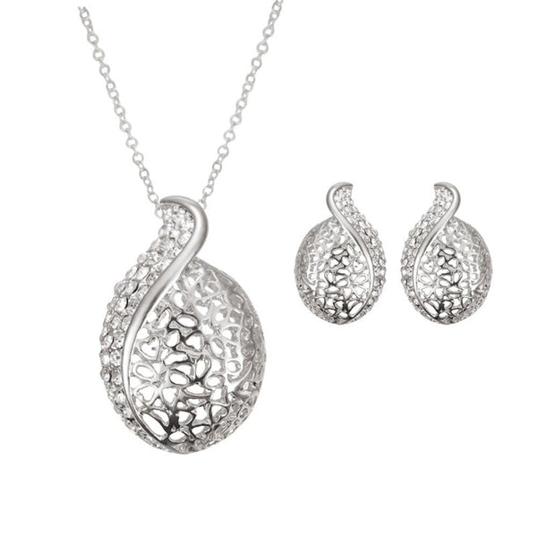 Stephanie's Set - EarringEverything.com Fashion Jewelry For Trendsetters - FREE SHIPPING - #necklace #earrings #jewelry #jewellery #goldjewelry #silverjewelry #accessories #fashionista #fashionjewelry #instagood #bracelet #Ring #jewelrydesigner #bridesmaidsgifts #jewelryforsale #jewelrystore #jewelryporn #jewelryshop #jewelrylover #jewelrylovers #jewelrysale #jewelrygifts #jewelrybox #jewelrydesign #jewelryjunkie #pearls #swarovski #ontrend #uniquejewelry #EarringEverything
